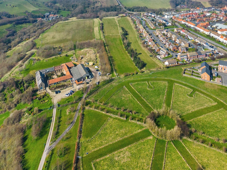 Setting | Seaton Mote - Seaton Hall, Staithes