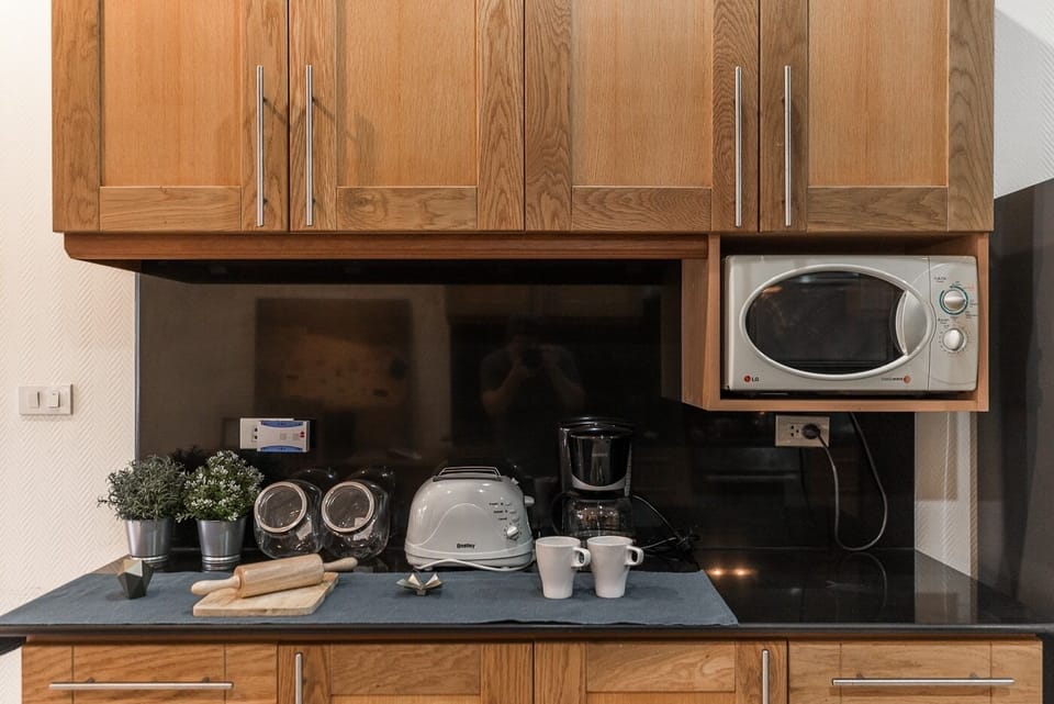 Villa, 2 Bedrooms | Private kitchen | Full-size fridge, microwave, oven, stovetop