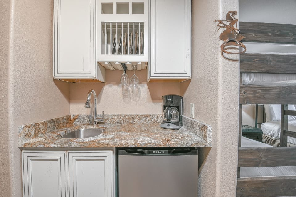 Kitchenette