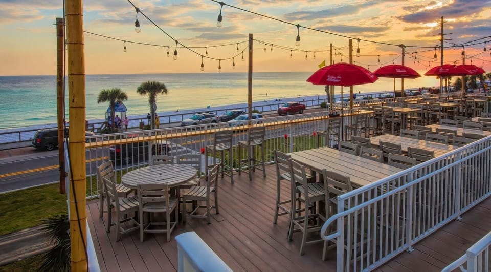 View of patio of Royal Palm Grille
