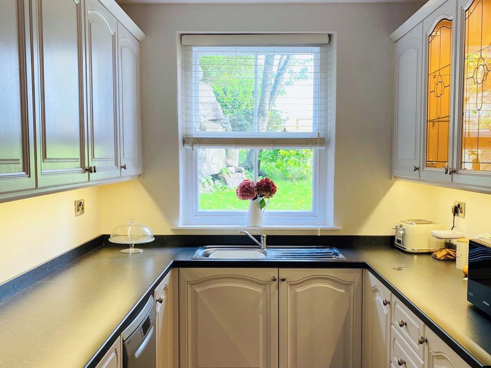 Kitchen | Heath View, Cheddleton, near Leek