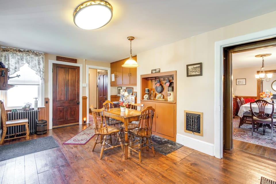 Fully Equipped Kitchen | Cooking Basics & Spices | 1st Floor
