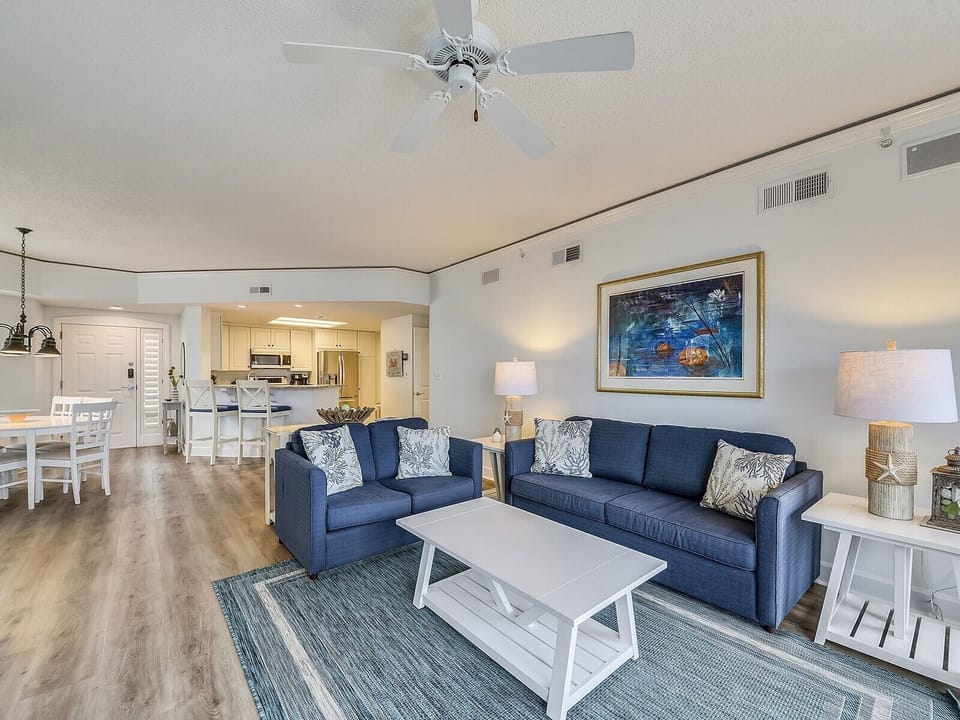 Living Room at 4501 Windsor Court North