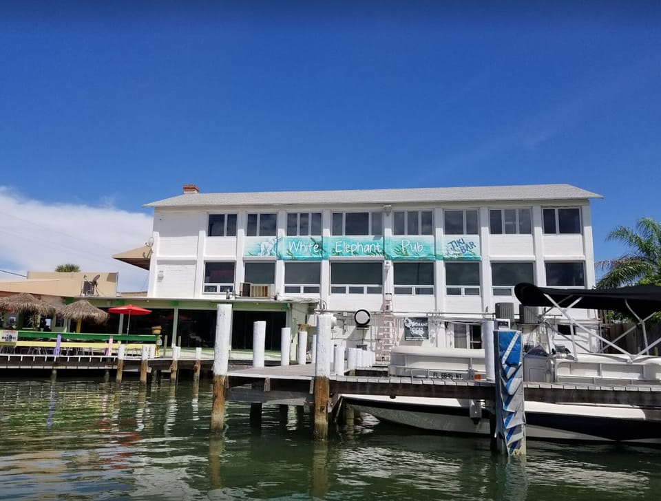 White Elephant Restuarant and Marina