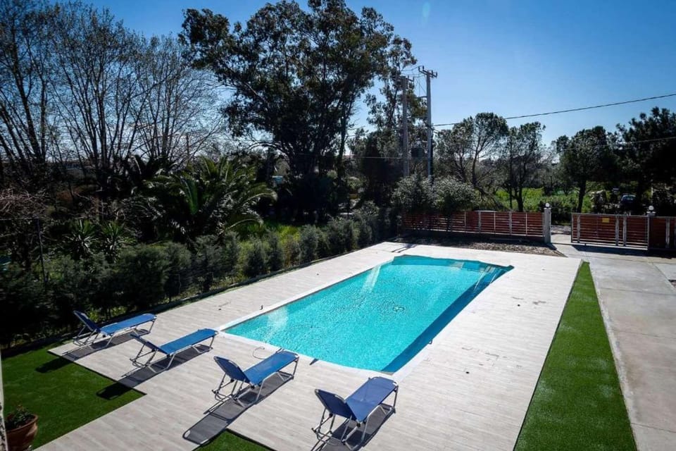 pool
