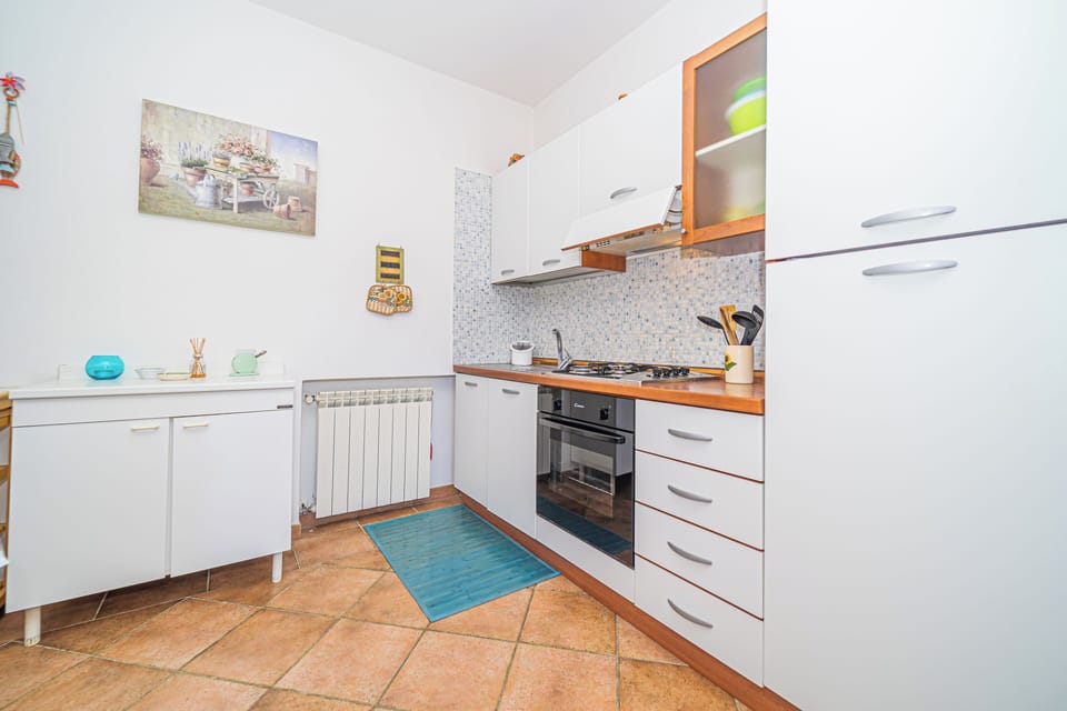 Apartment, 1 Bedroom, Smoking, Balcony | Private kitchen