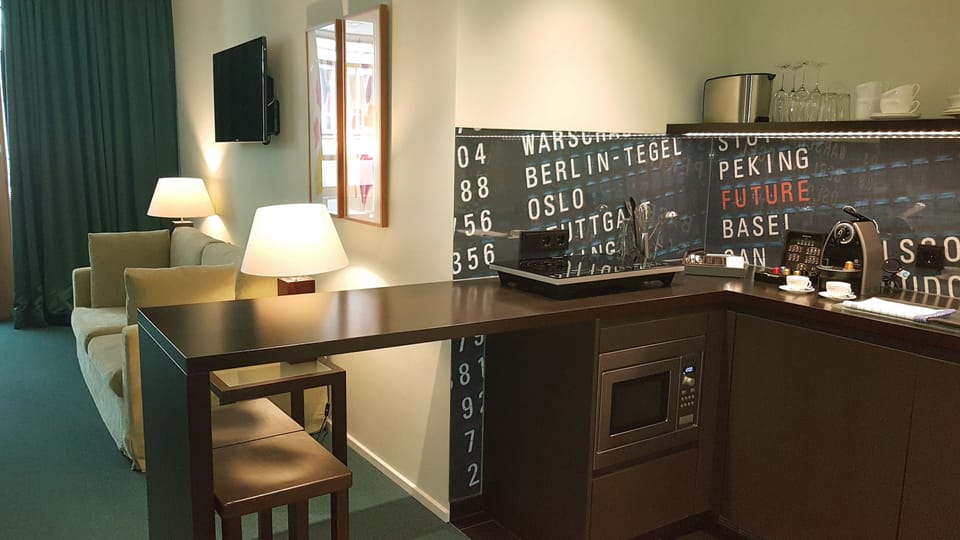 Comfort Plus Apartment | Private kitchen | Microwave, espresso maker, coffee/tea maker, electric kettle