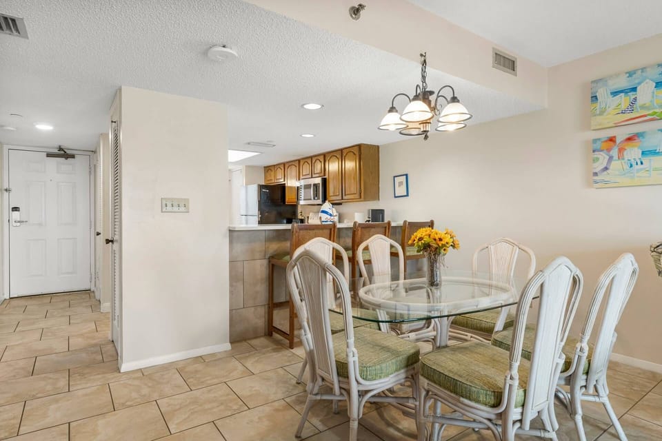 Room for everyone to share a meal, play a game, or plot the day's adventures together