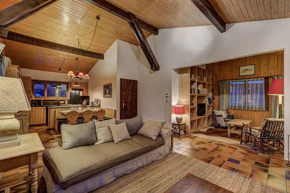 Living-dining room