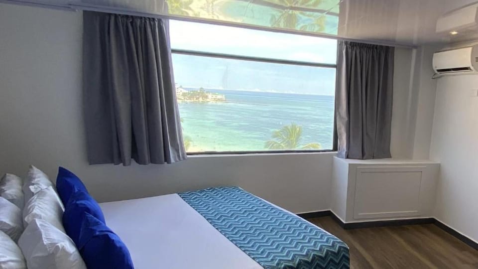 Standard Double Room | Bed sheets