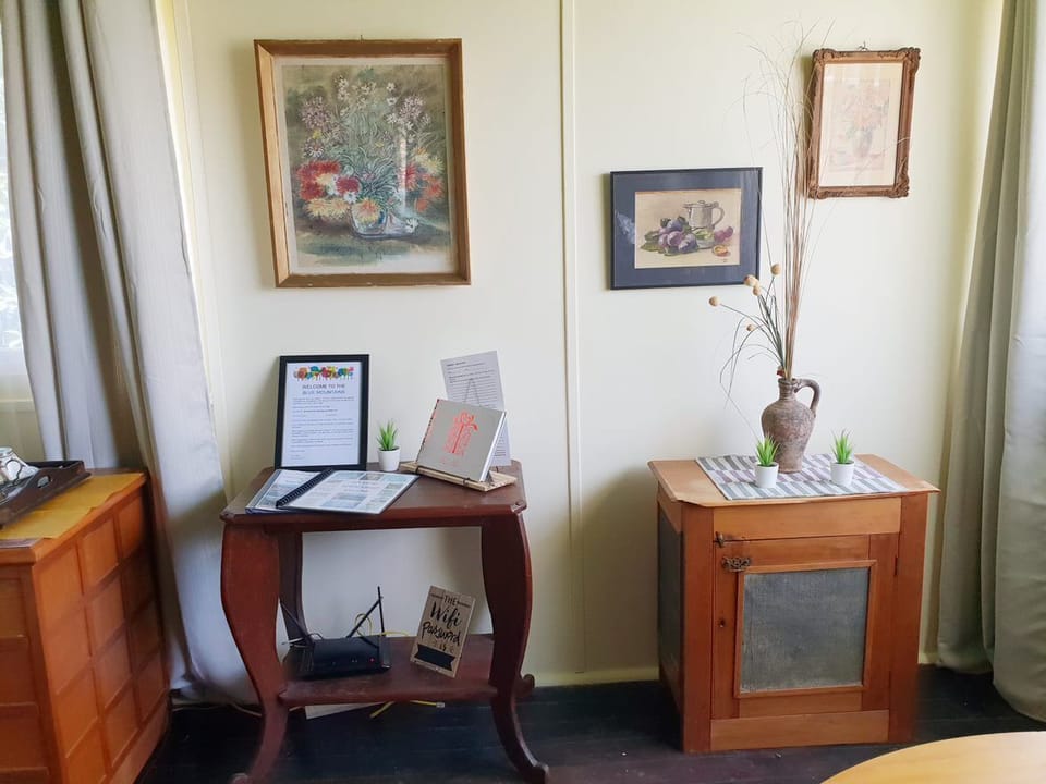 Monika: 'Helpful and quick responses from Rosanne. Neat and tidy place'