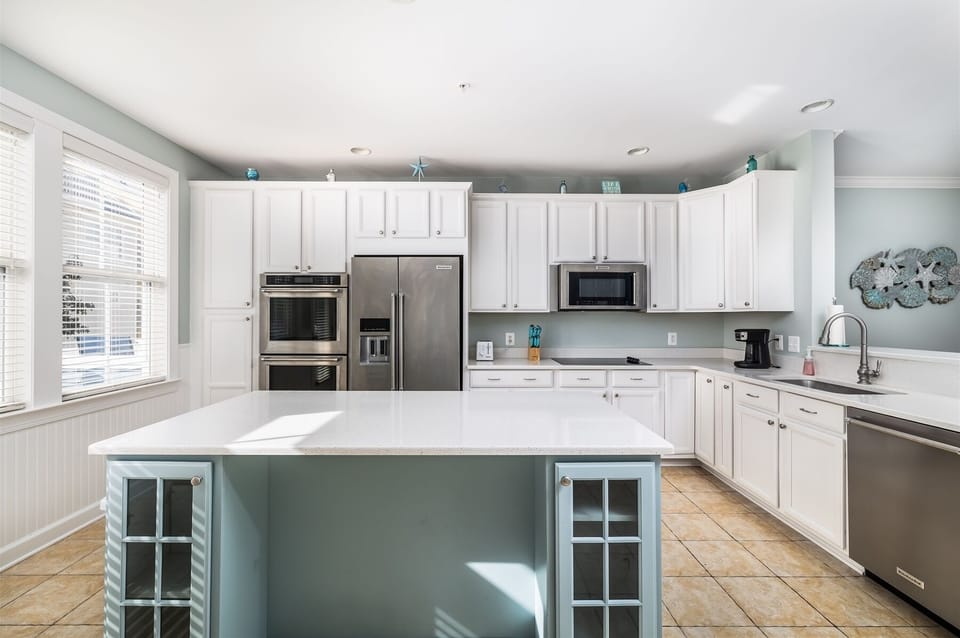 Sunset Island 39 Sunset Island Drive Kitchen Area