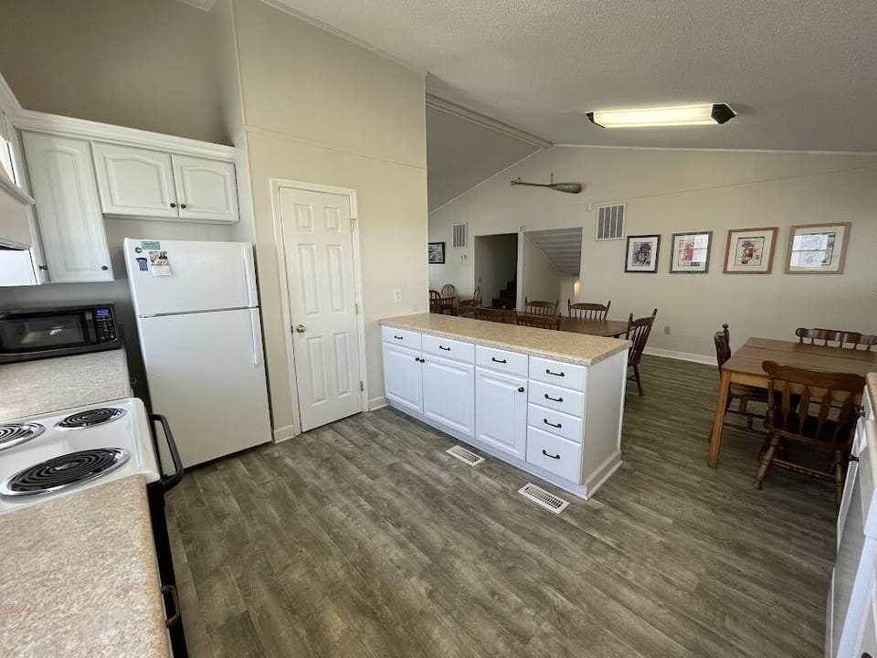 Room for more than 1 cook