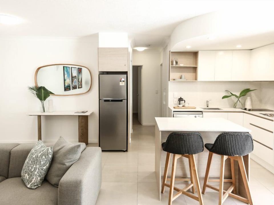Located on Noosa Main Beach - Portofino 2 Apartment in Noosa Heads