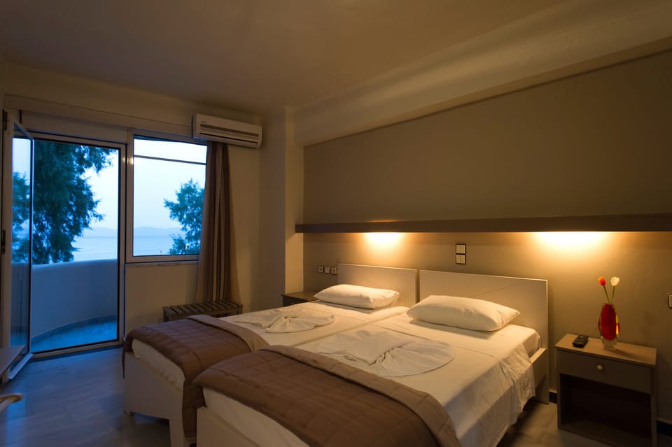 Superior Studio | In-room safe, individually decorated, individually furnished