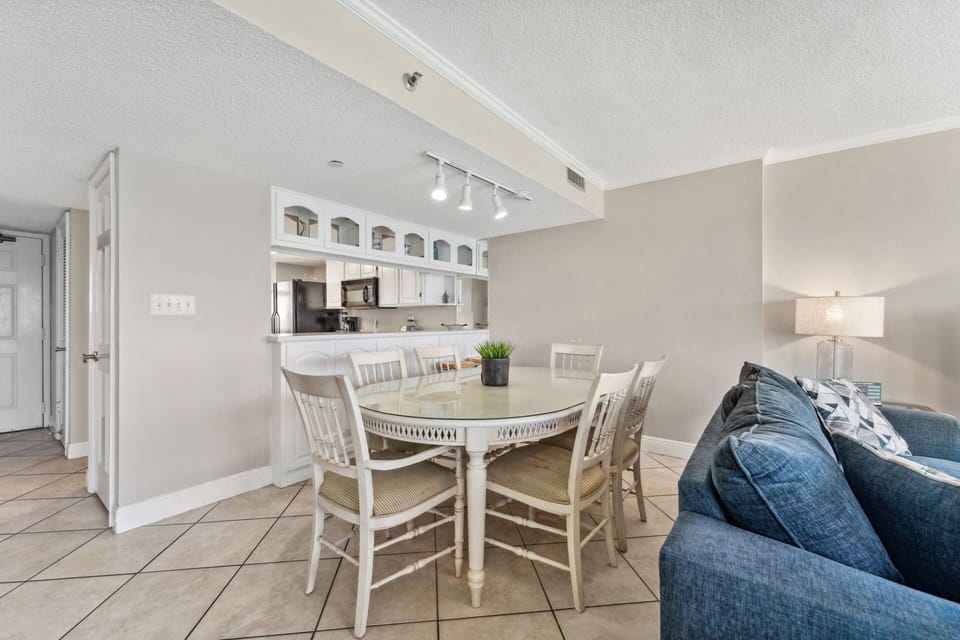 Dining room with plenty of seating for the family.