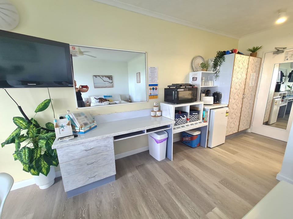 Heather's Review: ' clean & tidy apartment. 100% recommend ⭐️⭐️⭐️⭐️⭐️'