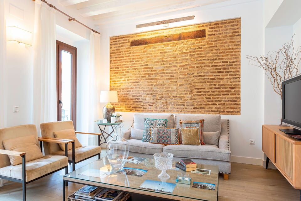 Apartment (2 Bedrooms) | Living area | TV