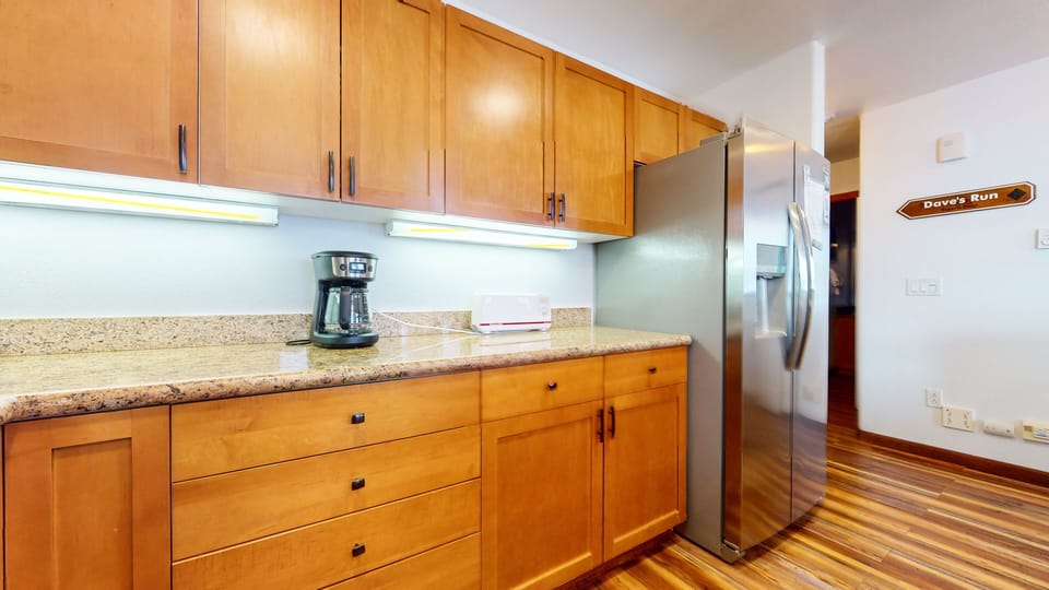 Condo, 2 Bedrooms | Private kitchen | Fridge, microwave, oven, dishwasher