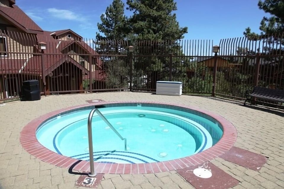 Complex hot tub