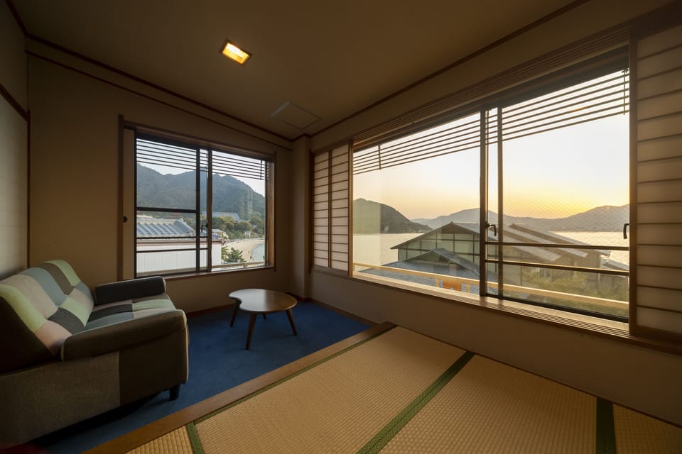 In-room safe, free WiFi, bed sheets