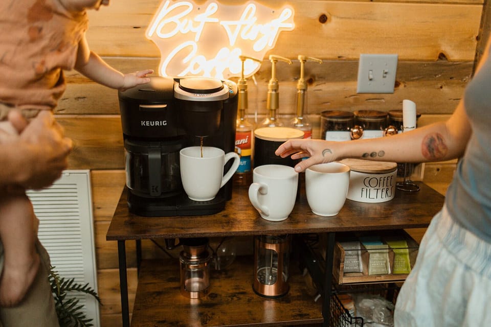 Start your morning with a fresh cup of coffee at our fully stocked coffee bar! Enjoy a variety of options with our Keurig machine, syrups, and cozy mugs to make the perfect cup.