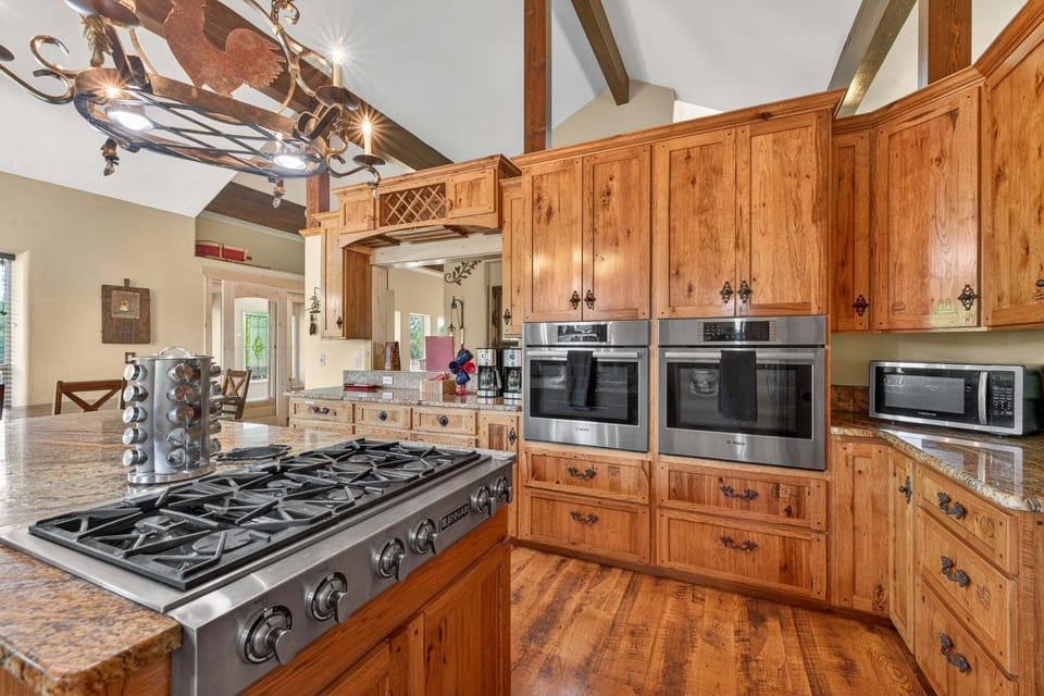 Kitchen main level