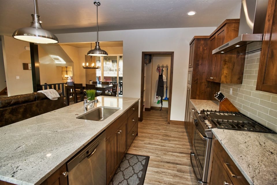 Gas stove and oven.