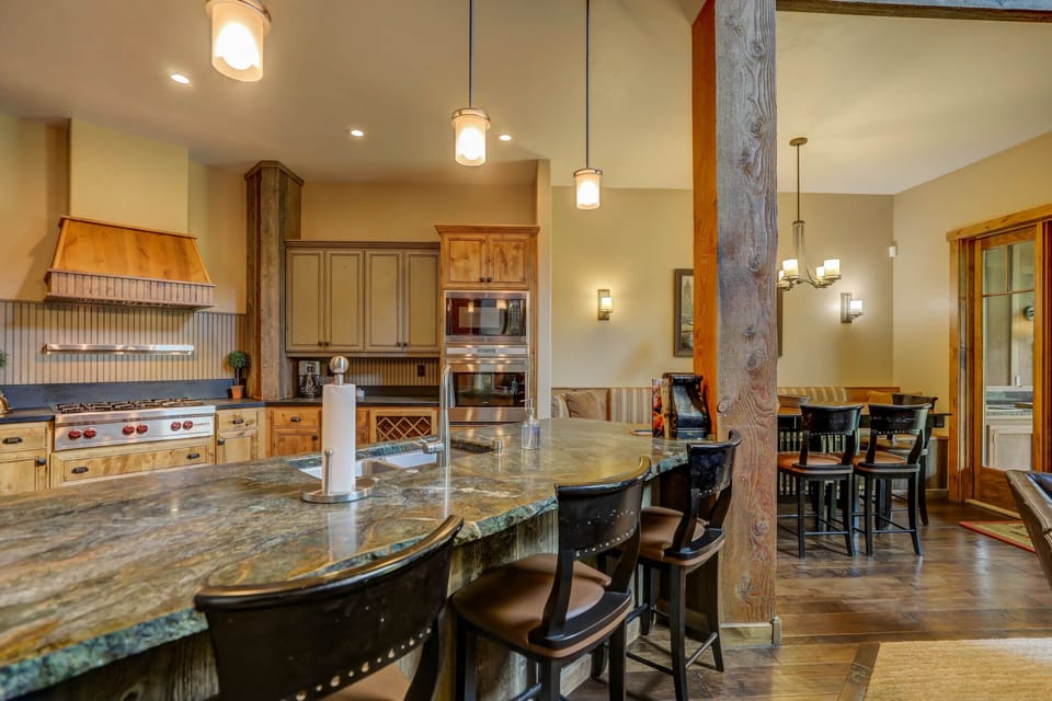 Chef's kitchen