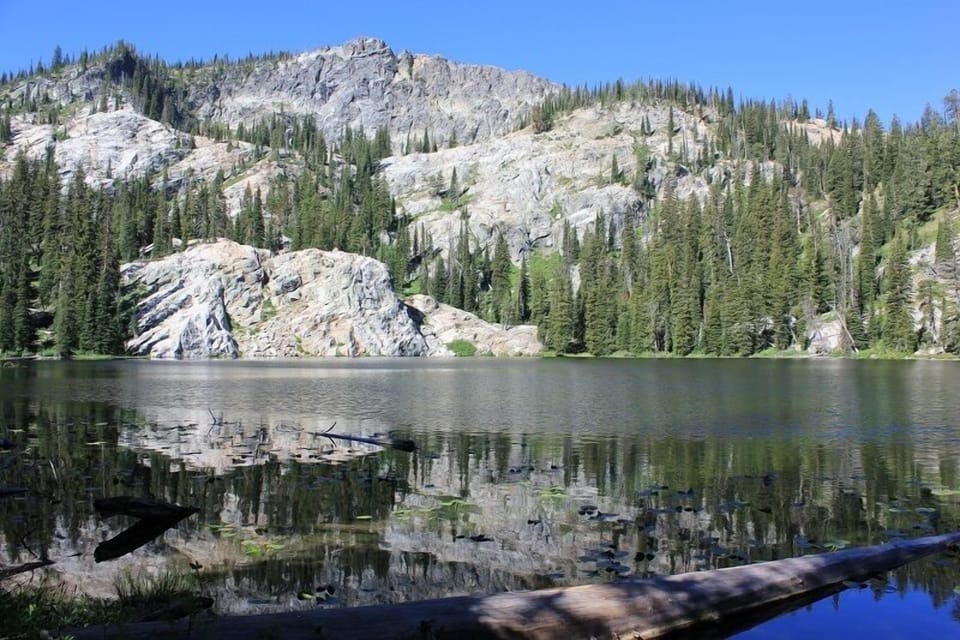 Hike to many lakes in the area
