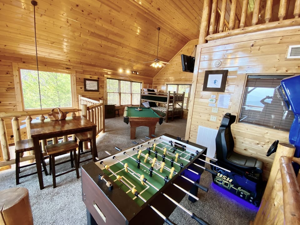 2nd floor game room