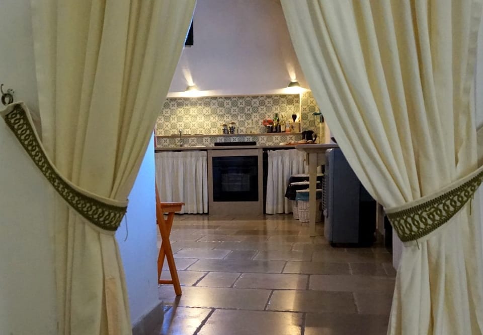 Condo, 3 Bedrooms | Private kitchen