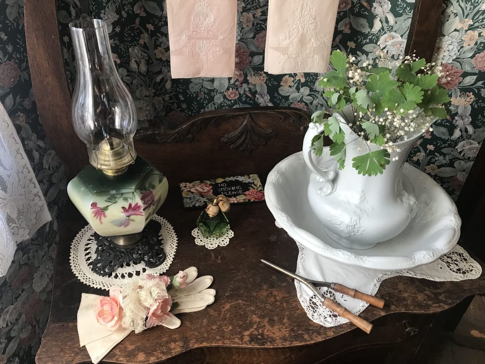 Hoffmann Room | Individually decorated, individually furnished, iron/ironing board