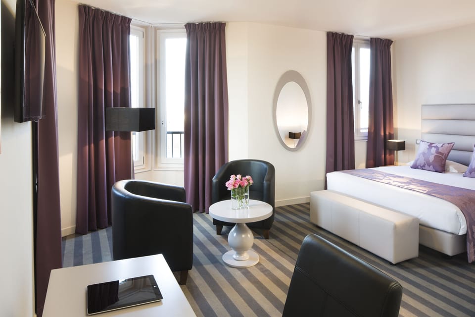 In-room safe, desk, soundproofing, iron/ironing board