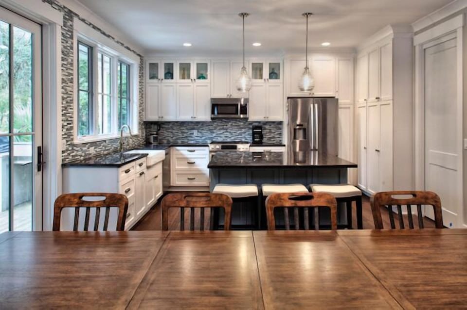 Dining Area and Kitchen