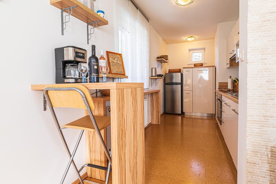 Family Chalet, 3 Bedrooms, Balcony, Mountainside (Sunny Weekend Sauna House) | Private kitchen | Fridge, oven, stovetop, coffee/tea maker