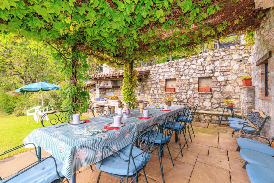 Family Villa, 3 Bedrooms, Balcony, Mountainside (Villa Formaga | Stunning View&Garden) | Outdoor dining