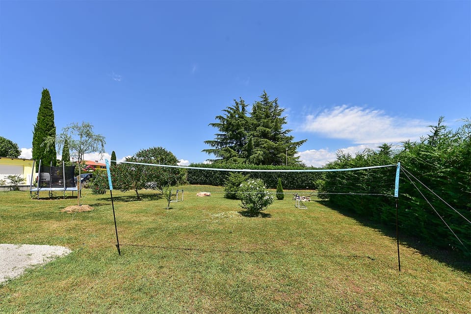 Sport court