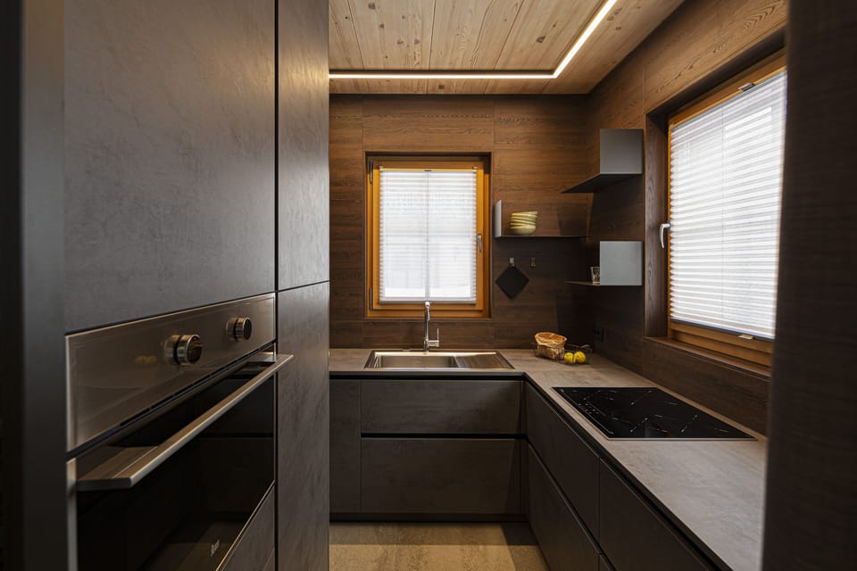 Chalet, 2 Bedrooms | Private kitchen | Fridge, microwave, stovetop, dishwasher