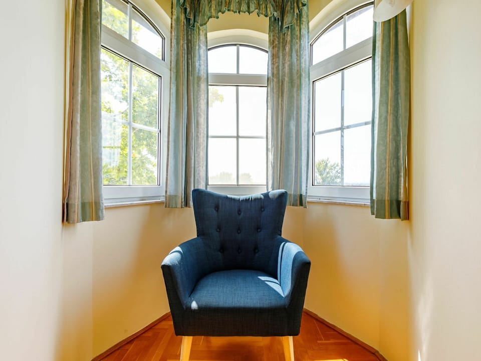 Property, Furniture, Window, Comfort, Azure, Wood, Interior Design, Chair, Floor