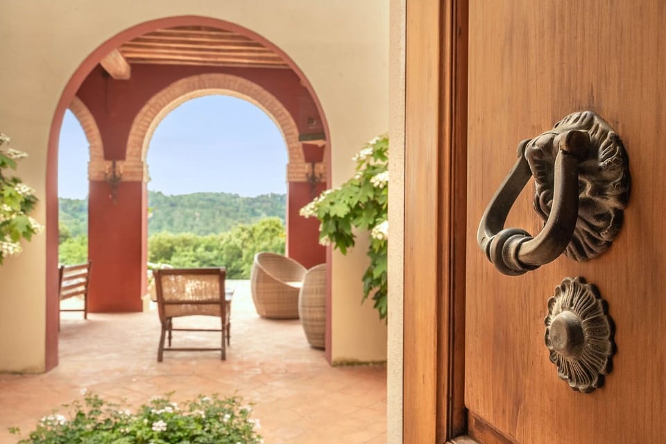 Balcony / Terrace / Patio