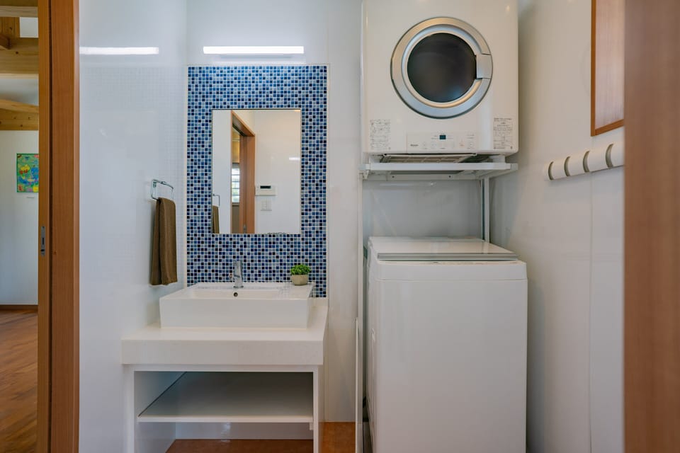 Villa, Non Smoking | 2 bedrooms, iron/ironing board, WiFi (free), bed sheets