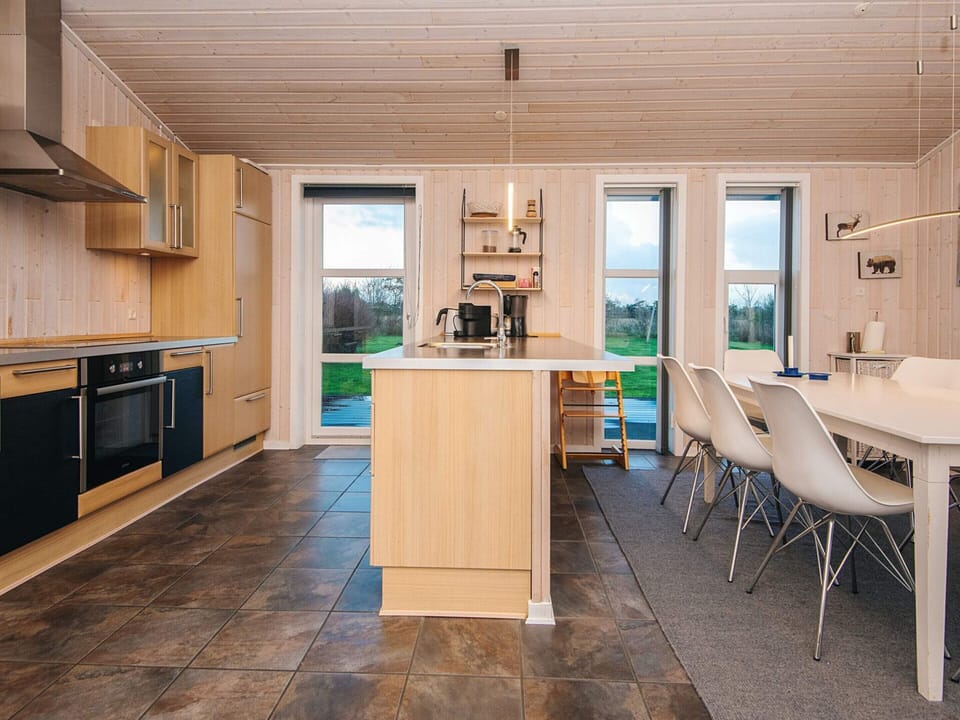 House | Private kitchen | Highchair