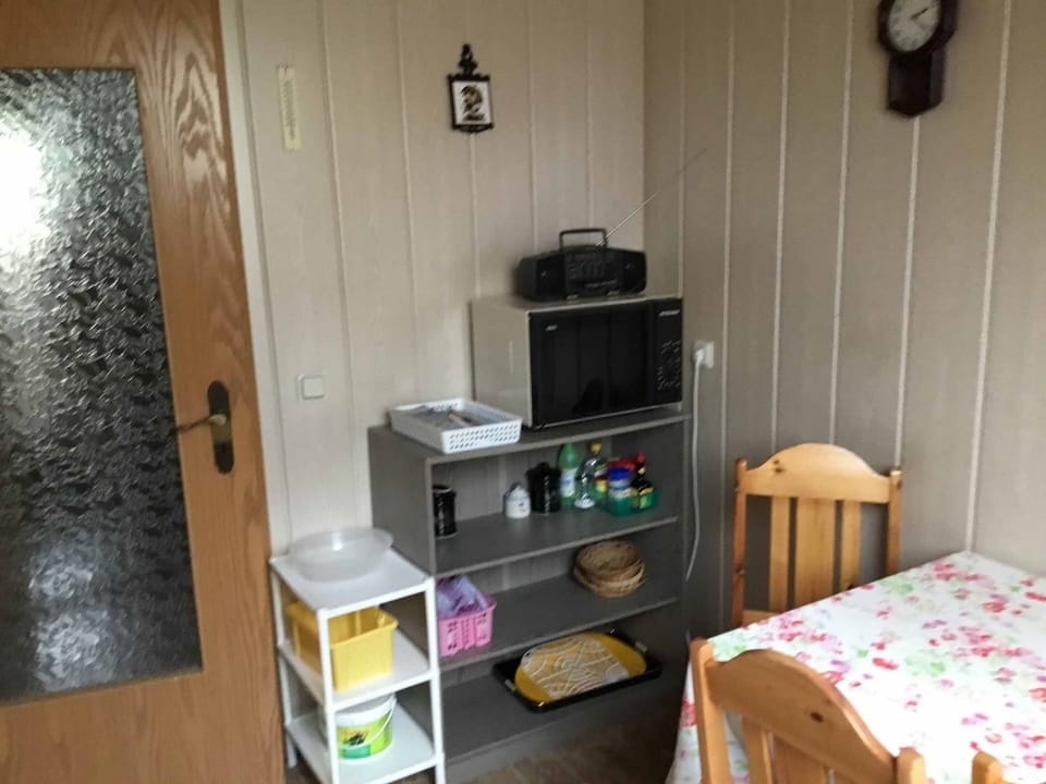 Apartment | Private kitchen | Fridge, oven, stovetop, electric kettle