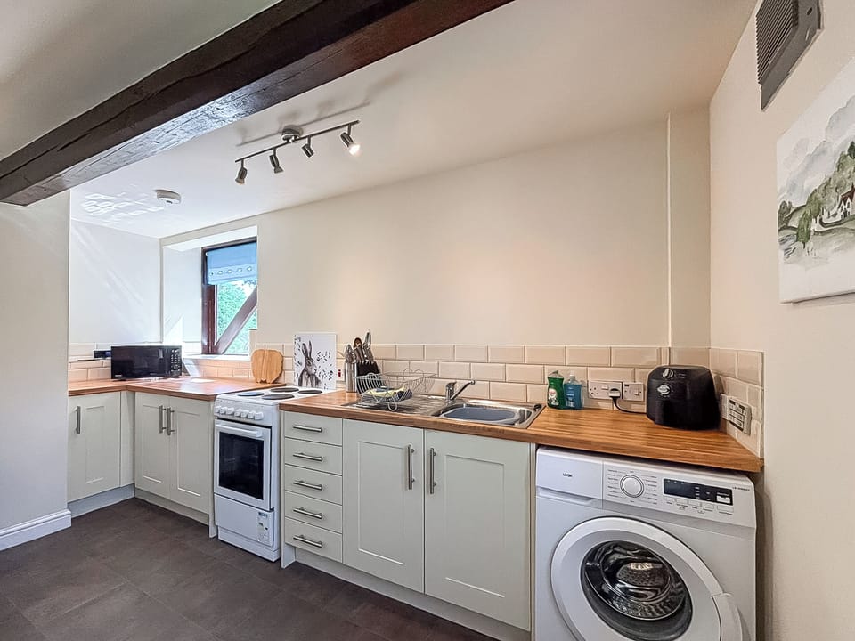 Kitchen | Boyne Arms Cottage, Burwarton, near Bridgnorth