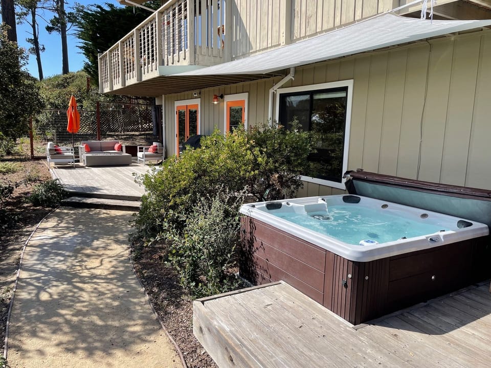 Soak in the Hot-Tub on the lower-level with both privacy and views!