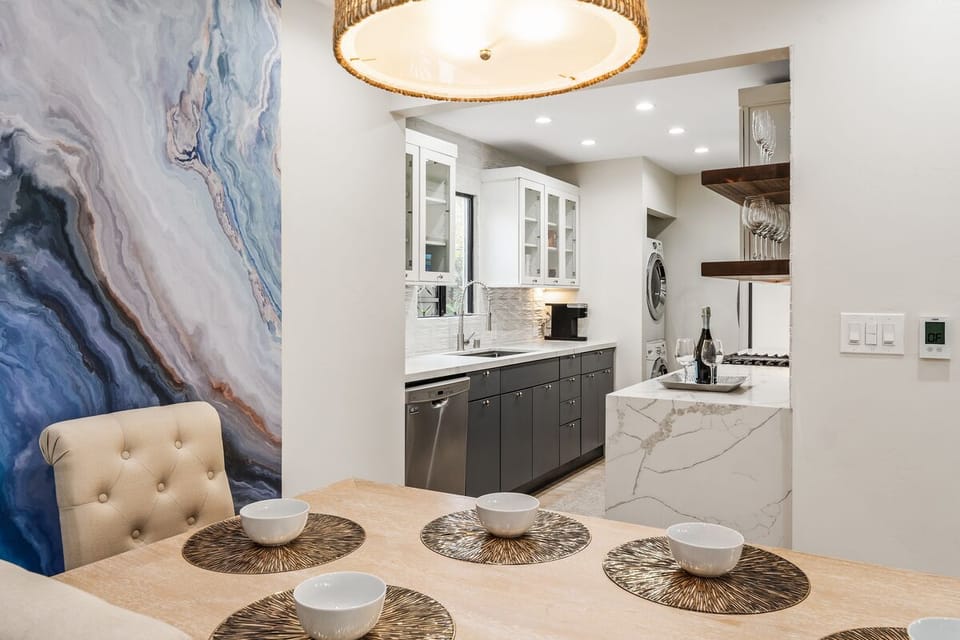 Dining area is adjacent to the kitchen, open floor plan