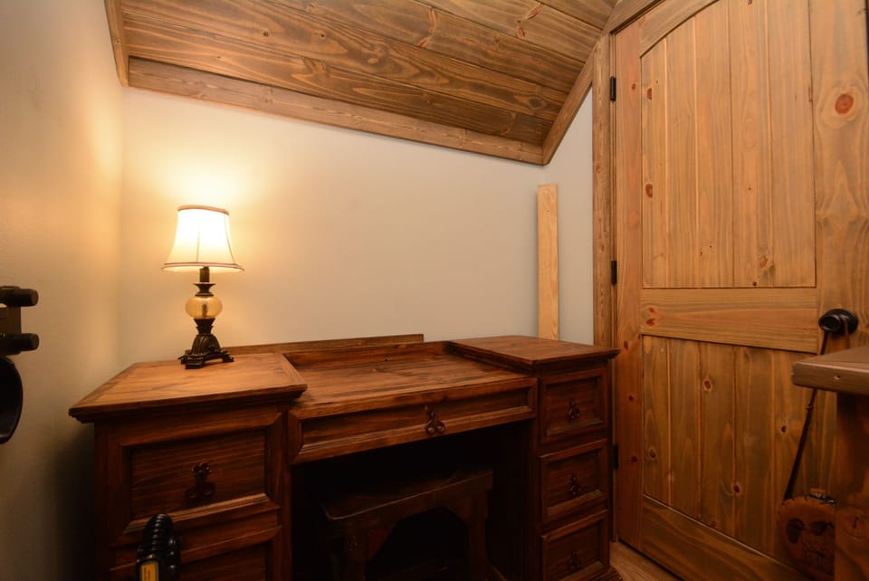 Desk area outside loft bedroom