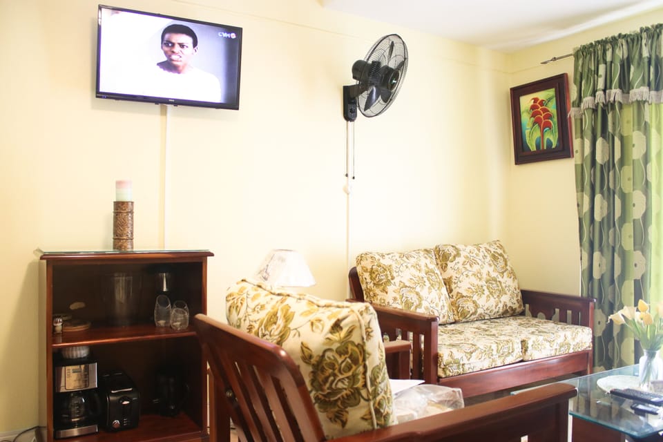 40-inch flat-screen TV with cable channels