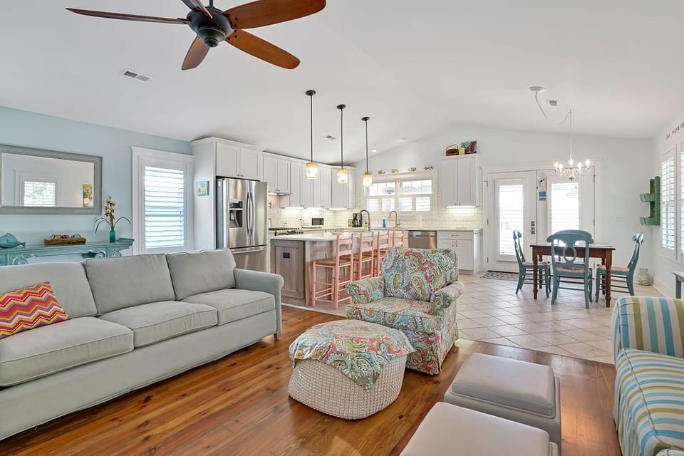 Open Concept Living (1)